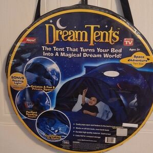 Dream Tents Space Adventure